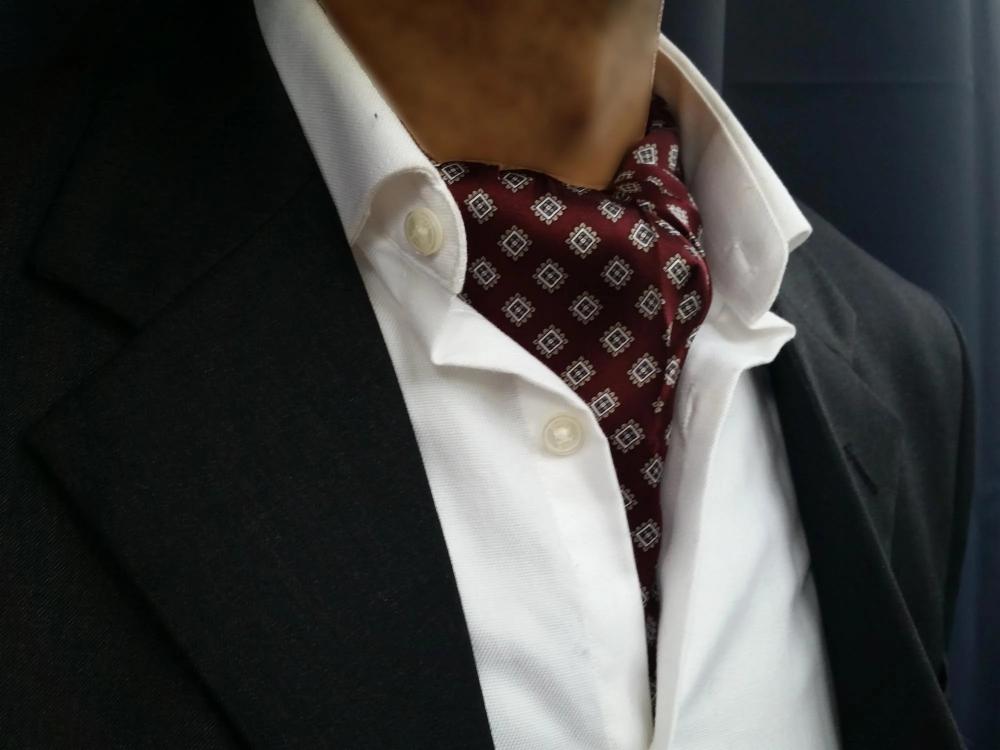 where to buy an ascot tie